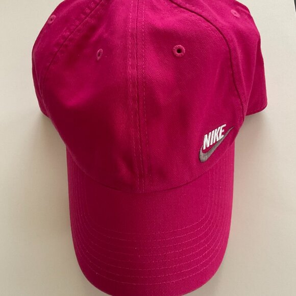 Nike Accessories - NIKE Women's Heritage 86 Hat NWOT Size OSFM